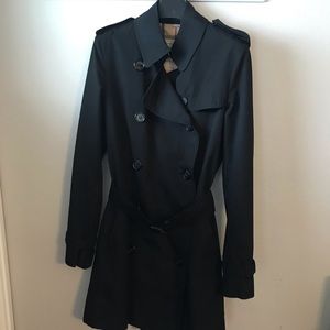 Burberry Harbourne trench coat